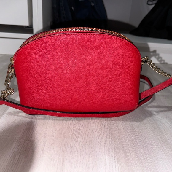 Like new red Kate spade come crossbody with matching wallet - Picture 2 of 8